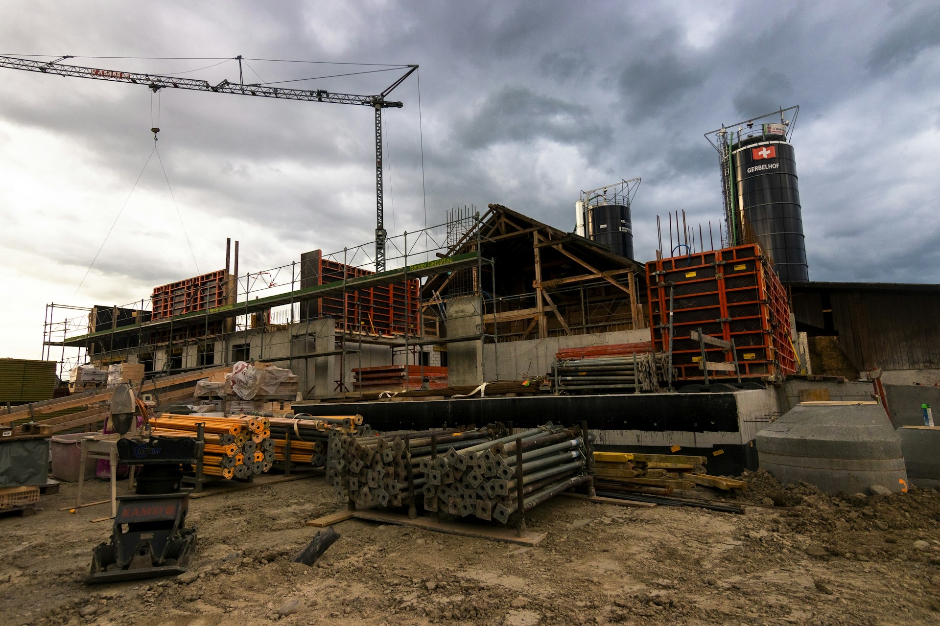 Buying new-build property in Bulgaria: what Act 14, Article 181, Act 15 and Act 16 actually mean