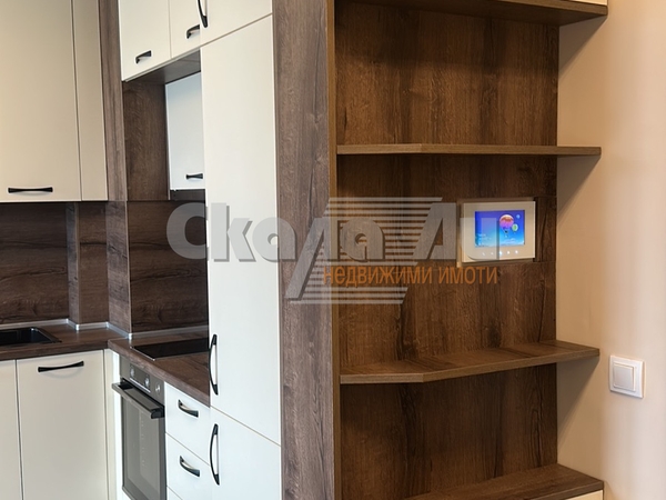 Beautiful two-bedroom apartment, new, furnished near the Metro. - 4