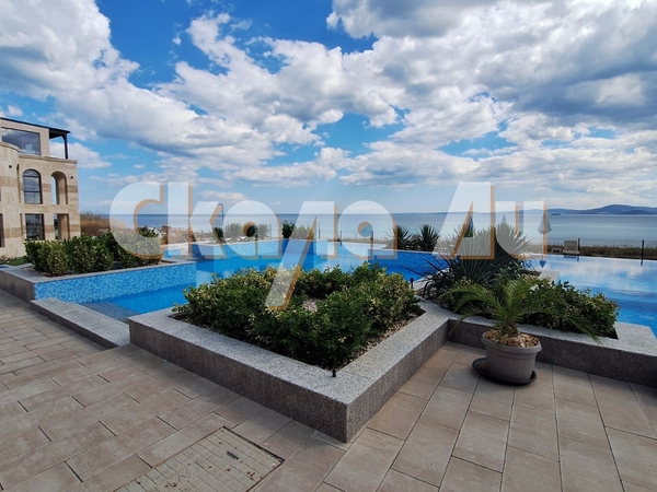 The dream has an address - Majestic sea view - 2