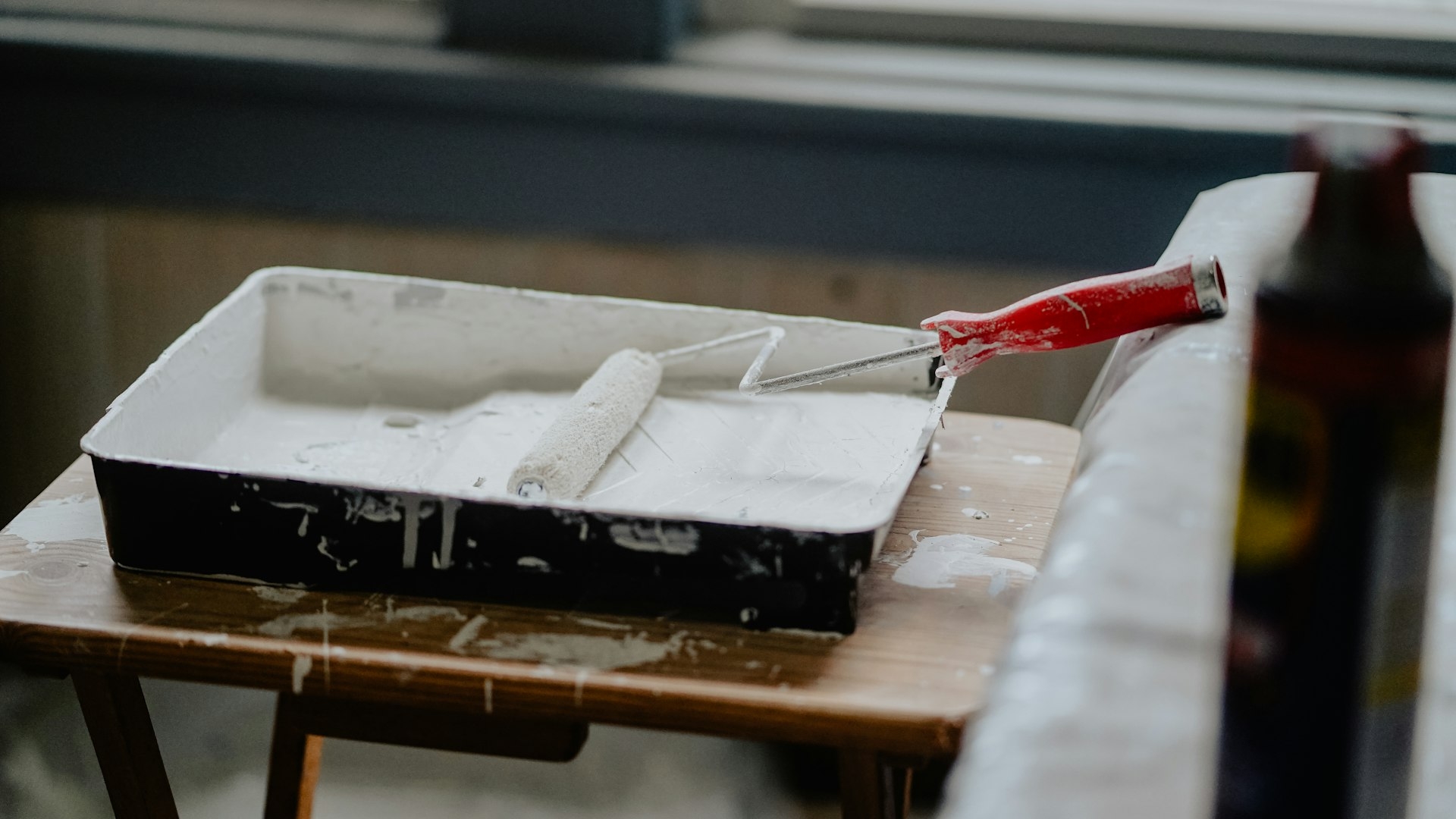 Renovating a flat in a Bulgarian apartment block: what needs no permit, when you need a building permit, and what you owe your neighbours