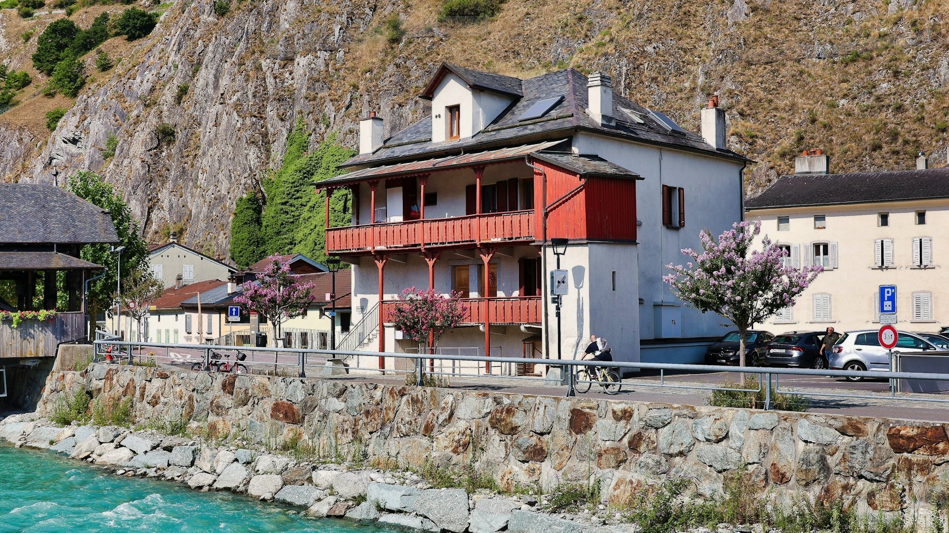 Floods, landslides, earthquakes: how to check a property's natural-hazard risk before you buy in Bulgaria