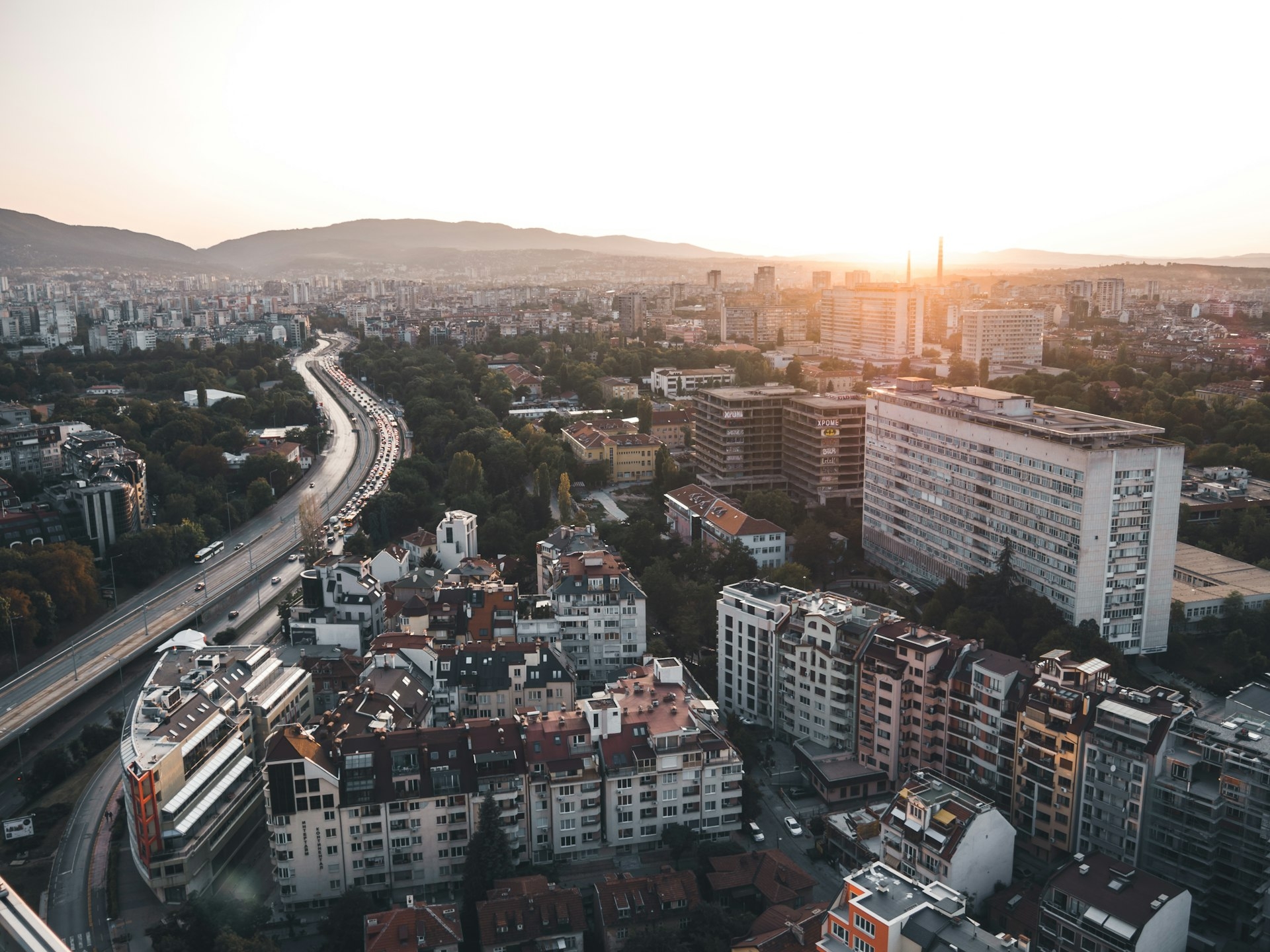 Bulgaria's housing market in H1 2026: 17% fewer transactions, prices plateauing, and discounts back on the table