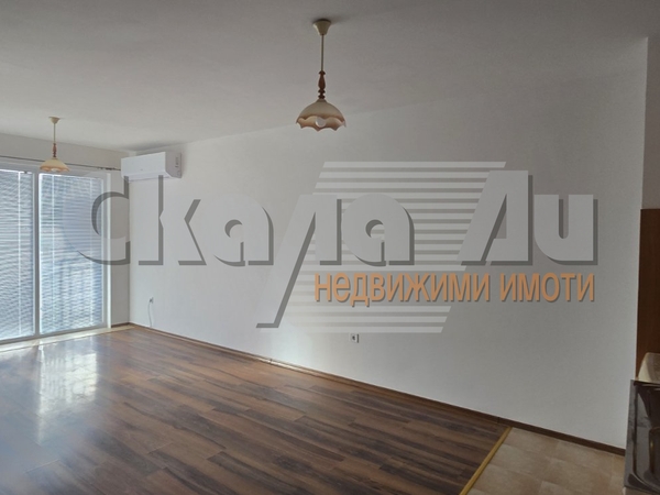 Brick two-room apartment for rent in district 'Nadezhda 1'! - 3